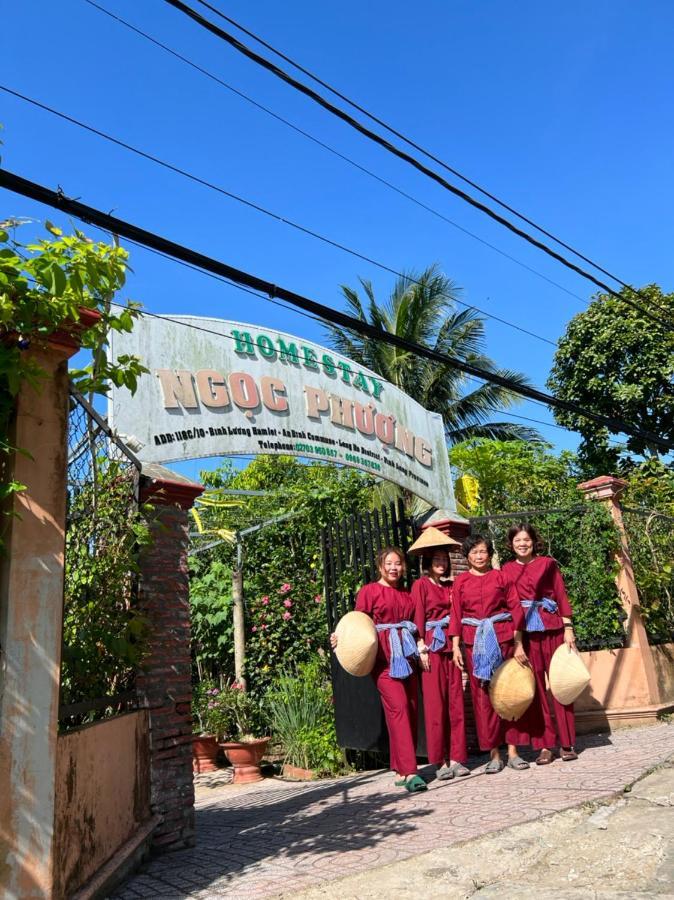 Ngoc Phuong Homestay Vinh Long Exterior photo